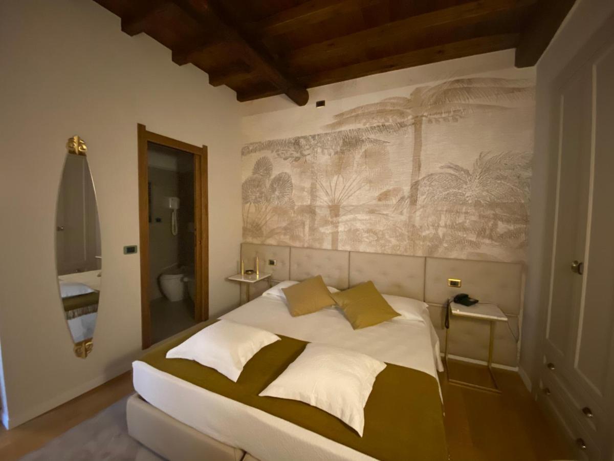 רומא Condotti Rooms מראה חיצוני תמונה